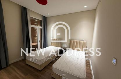 Apartment - 3 Bedrooms - 4 Bathrooms for rent in Floresta Gardens - Floresta Gardens - The Pearl Island - Doha