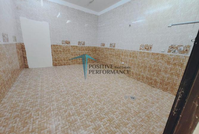 61733222 - Property Image 3