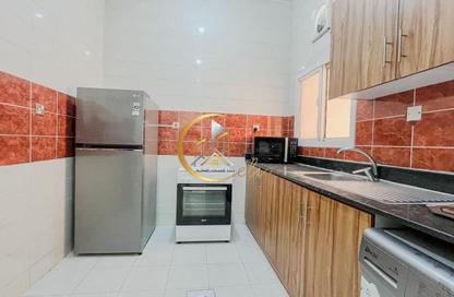 Apartment - 2 Bedrooms - 2 Bathrooms for rent in Al Najda Street - Madinat Khalifa North - Madinat Khalifa - Doha