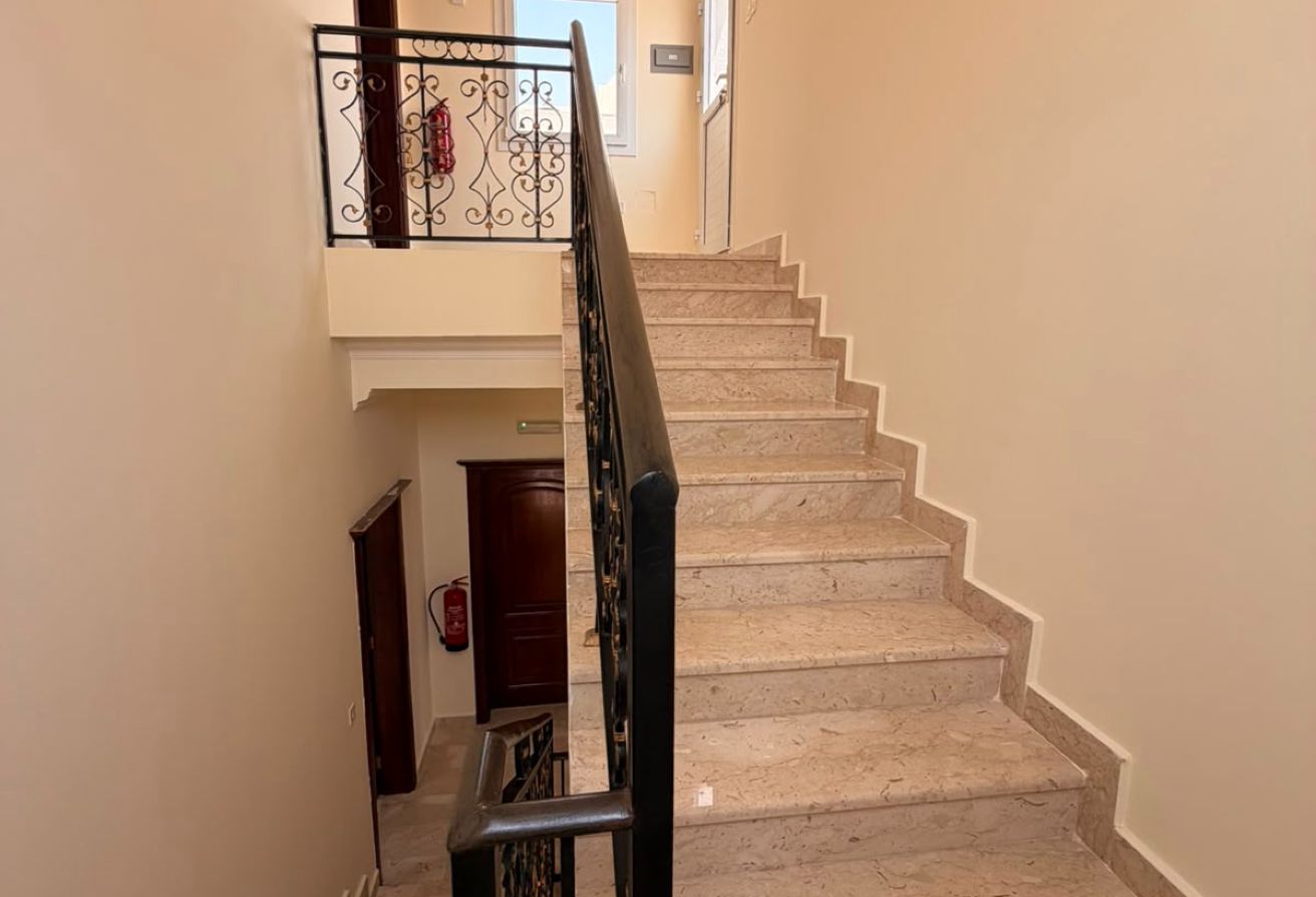 5 BR Villa with Private Garden in Al Muraikh