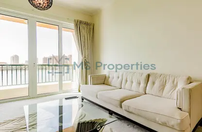 Apartment - 1 Bedroom - 1 Bathroom for rent in Viva East - Viva Bahriyah - The Pearl Island - Doha Apartment - 1 Bedroom - 1 Bathroom for rent in Viva East - Viva Bahriyah - The Pearl Island - Doha