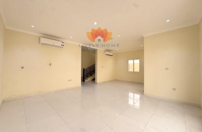 Villa - 6 Bedrooms - 5 Bathrooms for rent in Umm Salal Ali - Umm Salal Ali - Doha