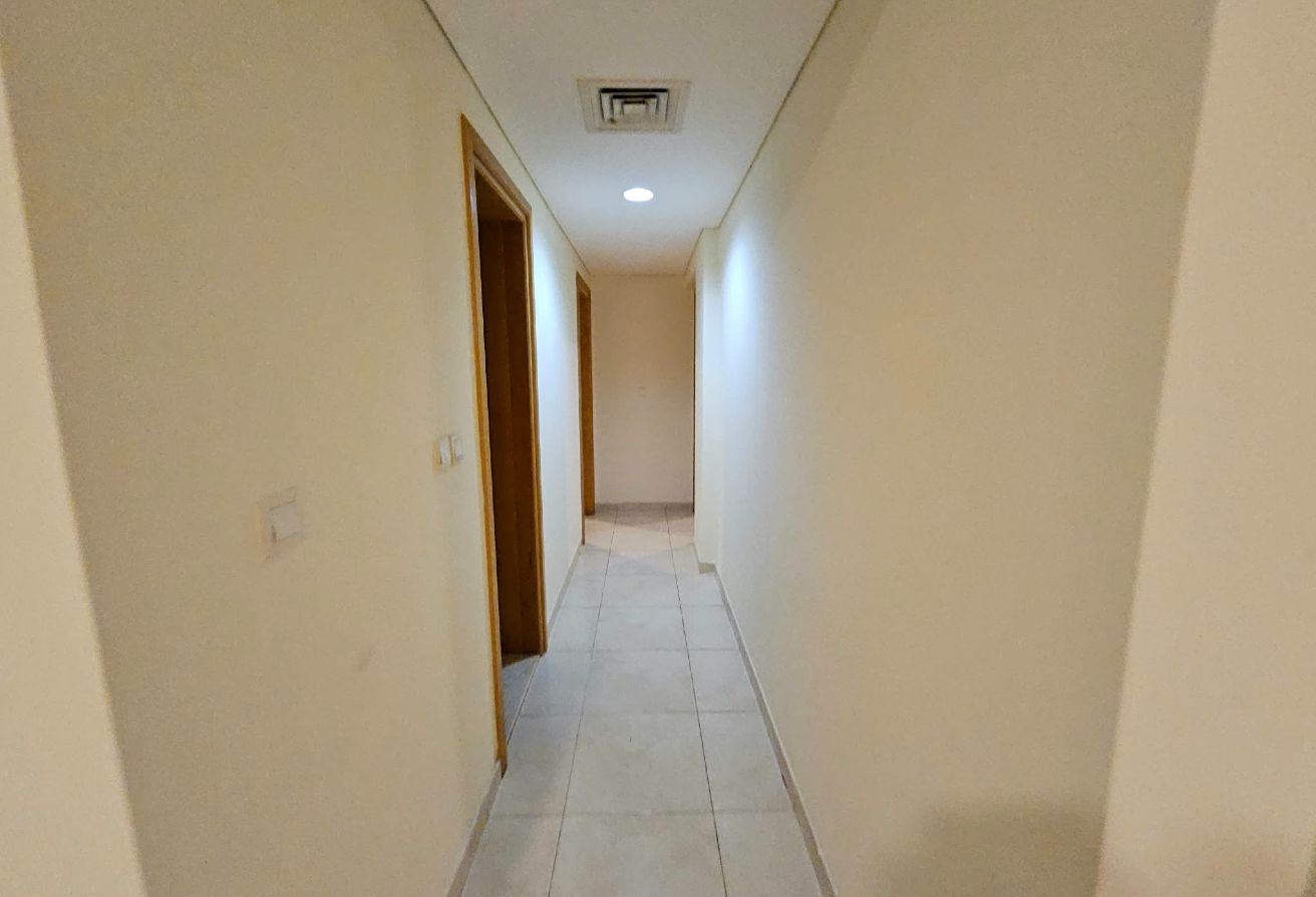 BIG 2 BEDROOMS VERY SPACIOUS APARTMENT ONLY @ 6000 thumbnail 8