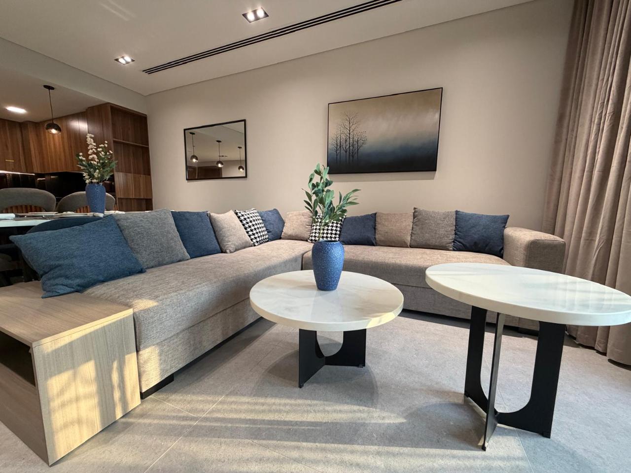 Spacious 1 BR Apartment | Furnished | Lusail thumbnail 2