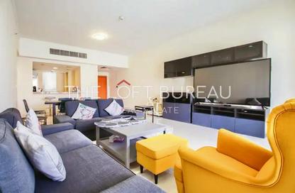 Townhouse - 2 Bedrooms - 2 Bathrooms for rent in Viva East - Viva Bahriyah - The Pearl Island - Doha