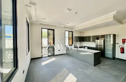 Apartment - 1 Bedroom - 2 Bathrooms for rent in Bin Omran 28 - Fereej Bin Omran - Doha