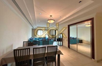 Apartment - 2 Bedrooms - 3 Bathrooms for rent in East Porto Drive - Porto Arabia - The Pearl Island - Doha