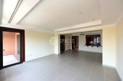 Townhouse - 1 Bedroom - 2 Bathrooms for rent in Porto Arabia Townhouses - Porto Arabia - The Pearl Island - Doha