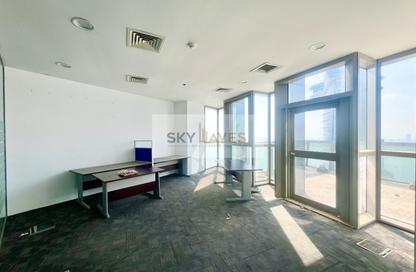 Office Space - 4 Bedrooms for rent in West Bay Tower - West Bay - West Bay - Doha