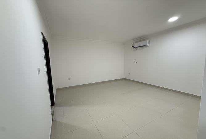 56876677 - صورة العقار 3
