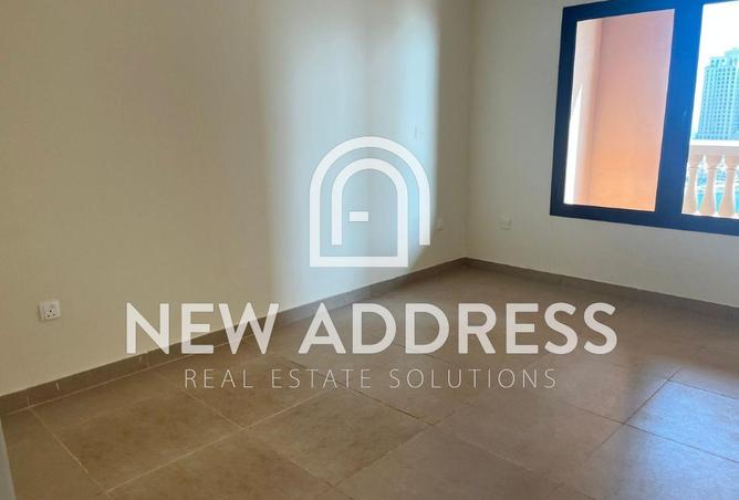 54976362 - Property Main Image