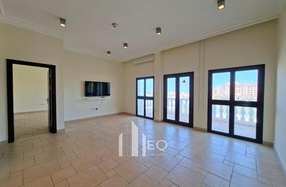 Apartment - 1 - 2 for rent in Carnaval - Qanat Quartier - The Pearl Island - Doha