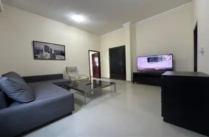 Apartment - 1 Bedroom - 1 Bathroom for rent in West Bay - West Bay - Doha