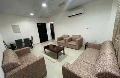 شقة - 2 غرف نوم - 2 حمامات للايجار في شارع الخالدية - نجمة - الدوحة