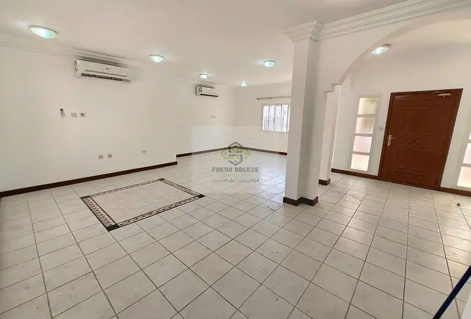 61899426 - Property Image 2