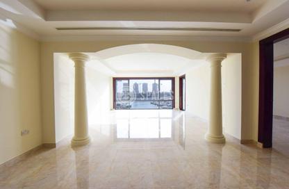 Townhouse - 2 - 3 for rent in Porto Arabia Townhouses - Porto Arabia - The Pearl Island - Doha