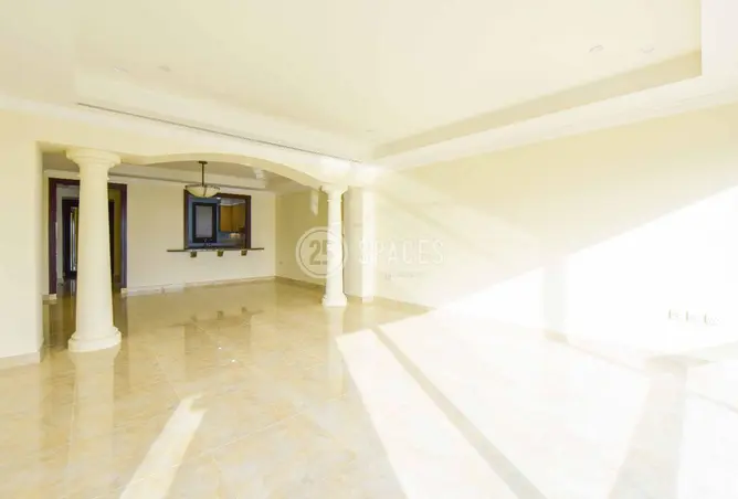 63974402 - Property Image 2