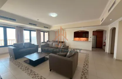 شقة - 3 غرف نوم - 3 حمامات للايجار في طريق بورتو الغربي - بورتو أرابيا - جزيرة اللؤلؤة - الدوحة