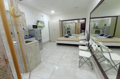 Apartment - Studio - 1 for rent in Umm Ghwailina Comm - Umm Ghuwalina - Umm Ghuwailina - Doha