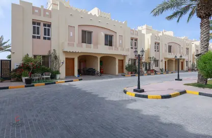 Compound - 4 Bedrooms - 4 Bathrooms for rent in Al Kheesa - Al Kheesa - Umm Salal Mohammed