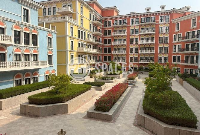 52271730 - Property Image 3