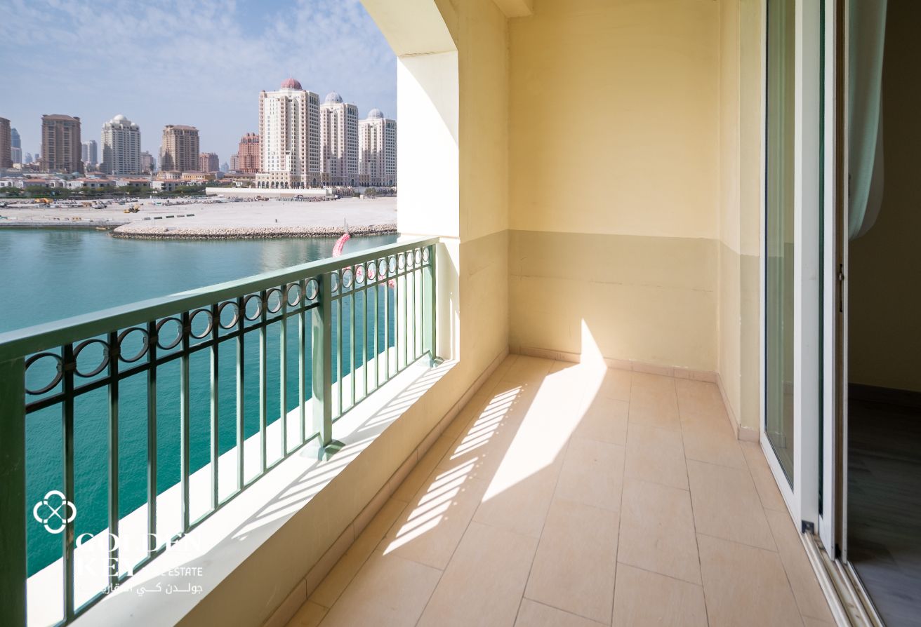 Amazing 2BR Chalet with Balcony | Full Sea View