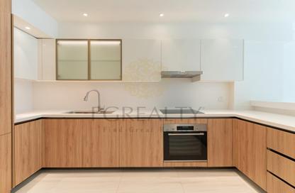 Apartment - 1 - 2 for sale in Crystal Residence - Gewan Island - The Pearl Island - Doha
