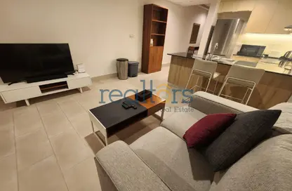 Apartment - Studio - 1 Bathroom for rent in Viva West - Viva Bahriyah - The Pearl Island - Doha
