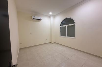 Apartment - 1 Bedroom - 1 Bathroom for rent in Al Aziziyah - Al Aziziyah - Doha Apartment - 1 Bedroom - 1 Bathroom for rent in Al Aziziyah - Al Aziziyah - Doha