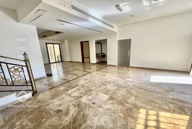 1027602 - Property Image 3