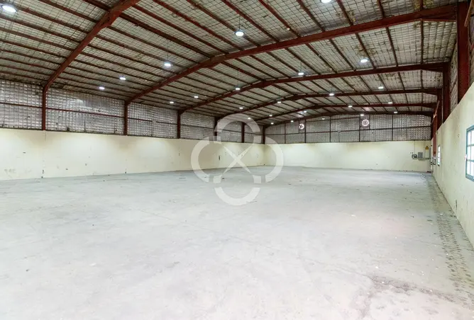 63807108 - Property Image 3