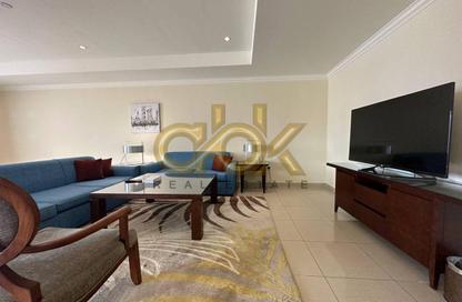 Apartment - 2 Bedrooms - 3 Bathrooms for rent in East Porto Drive - Porto Arabia - The Pearl Island - Doha Apartment - 2 Bedrooms - 3 Bathrooms for rent in East Porto Drive - Porto Arabia - The Pearl Island - Doha