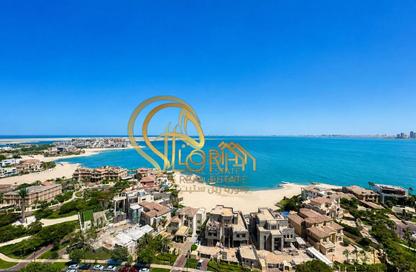 Apartment - 2 Bedrooms - 4 Bathrooms for rent in Viva West - Viva Bahriyah - The Pearl Island - Doha