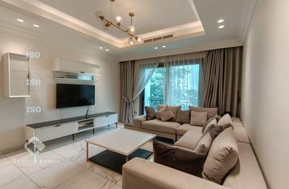 Apartment - 2 Bedrooms - 2 Bathrooms for rent in Giardino Village - The Pearl Island - Doha