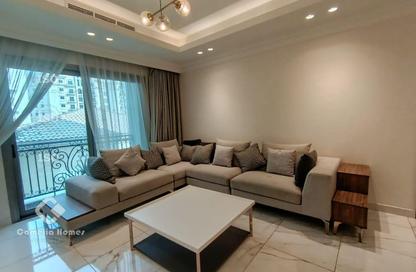 Apartment - 2 Bedrooms - 2 Bathrooms for rent in Giardino Village - The Pearl Island - Doha