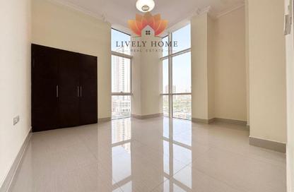 Apartment - 2 - 2 for rent in Marina Tower 21 - Marina District - Lusail Apartment - 2 - 2 for rent in Marina Tower 21 - Marina District - Lusail