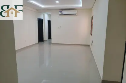 شقة - 2 غرف نوم - 2 حمامات للايجار في مدينة خليفة جنوب - مدينة خليفة - الدوحة
