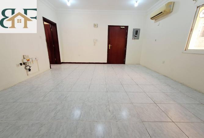 56617943 - Property Main Image