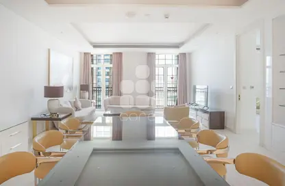 Apartment - 3 Bedrooms - 4 Bathrooms for rent in Floresta Gardens - Floresta Gardens - The Pearl Island - Doha