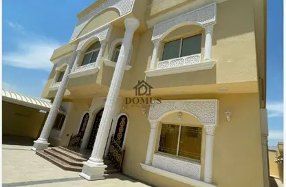 Apartment - 2 Bedrooms - 2 Bathrooms for rent in Hilton Doha The Pearl Residences - Abraj Quartiers - The Pearl Island - Doha