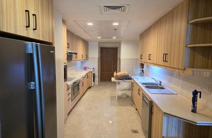 Apartment - 3 Bedrooms - 4 Bathrooms for rent in Marina Gate - Porto Arabia - The Pearl Island - Doha
