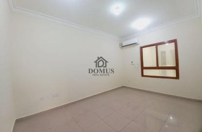Apartment - 2 Bedrooms - 2 Bathrooms for rent in Muntazah 7 - Al Muntazah - Doha