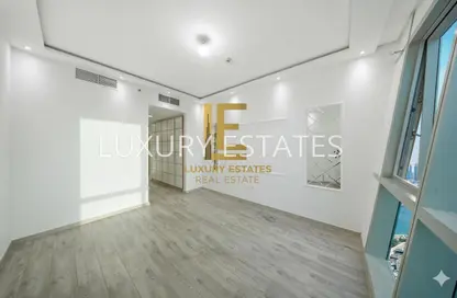 Apartment - 3 Bedrooms - 5 Bathrooms for sale in West Bay Lagoon Street - West Bay Lagoon - Doha