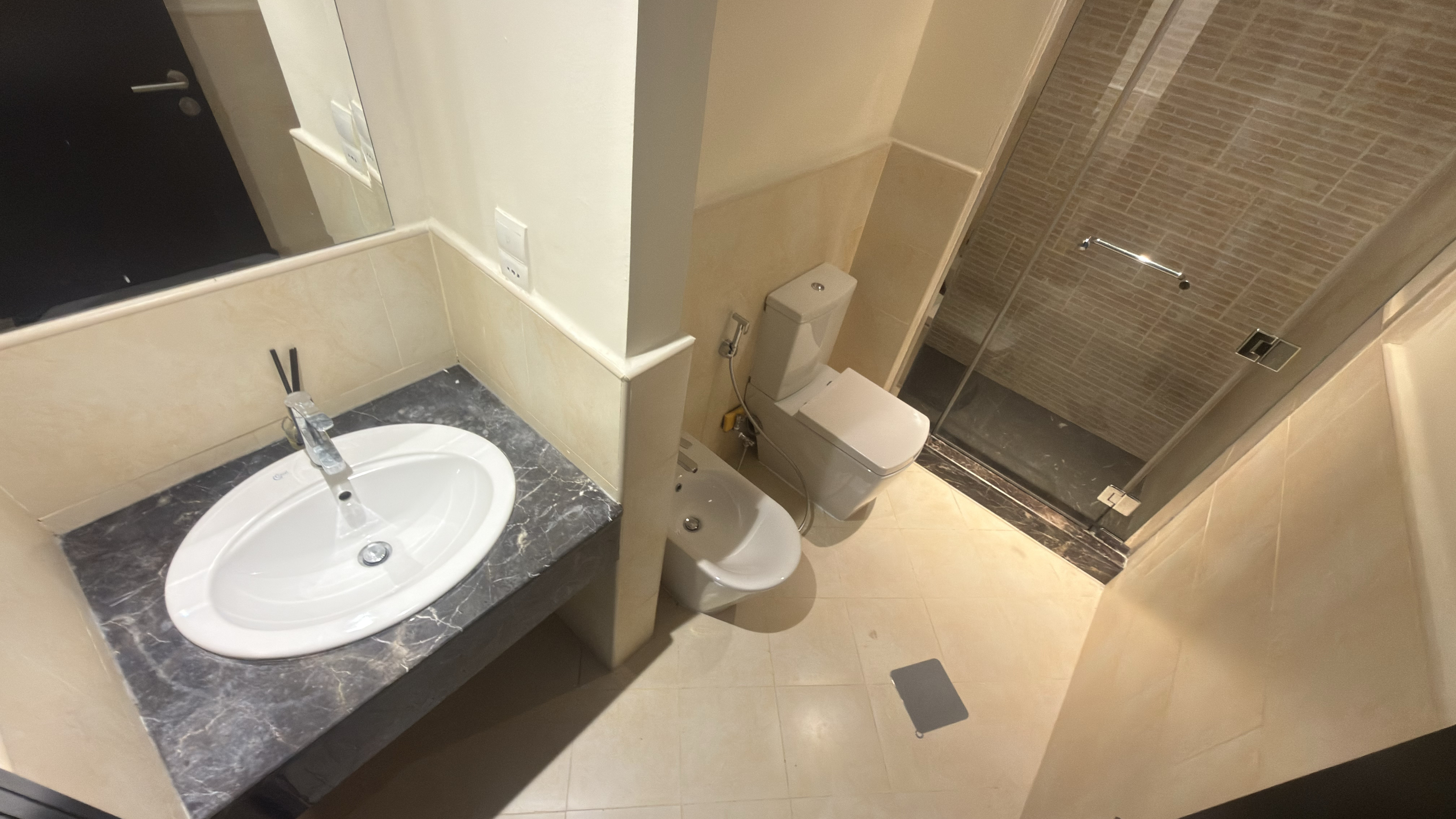 Semi-Furnished-Studio | Marina-View | Porto Arabia thumbnail 4