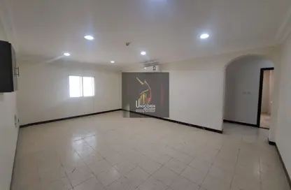 Apartment - 3 Bedrooms - 3 Bathrooms for rent in Muntazah 7 - Al Muntazah - Doha