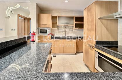 Apartment - 2 Bedrooms - 3 Bathrooms for rent in Viva West - Viva Bahriyah - The Pearl Island - Doha