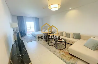 Apartment - Studio - 1 Bathroom for rent in Viva West - Viva Bahriyah - The Pearl Island - Doha