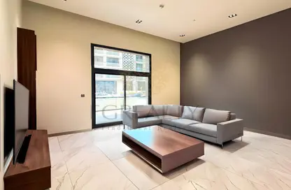 Apartment - 2 Bedrooms - 3 Bathrooms for sale in Boulevard View - Yasmeen City - Lusail