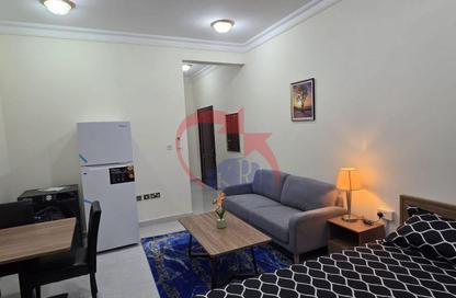 مجمع سكني - 1 حمام للايجار في منطقة مويثر - الريان - الدوحة