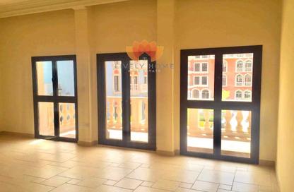 Apartment - 1 Bedroom - 2 Bathrooms for sale in Carnaval - Qanat Quartier - The Pearl Island - Doha Apartment - 1 Bedroom - 2 Bathrooms for sale in Carnaval - Qanat Quartier - The Pearl Island - Doha